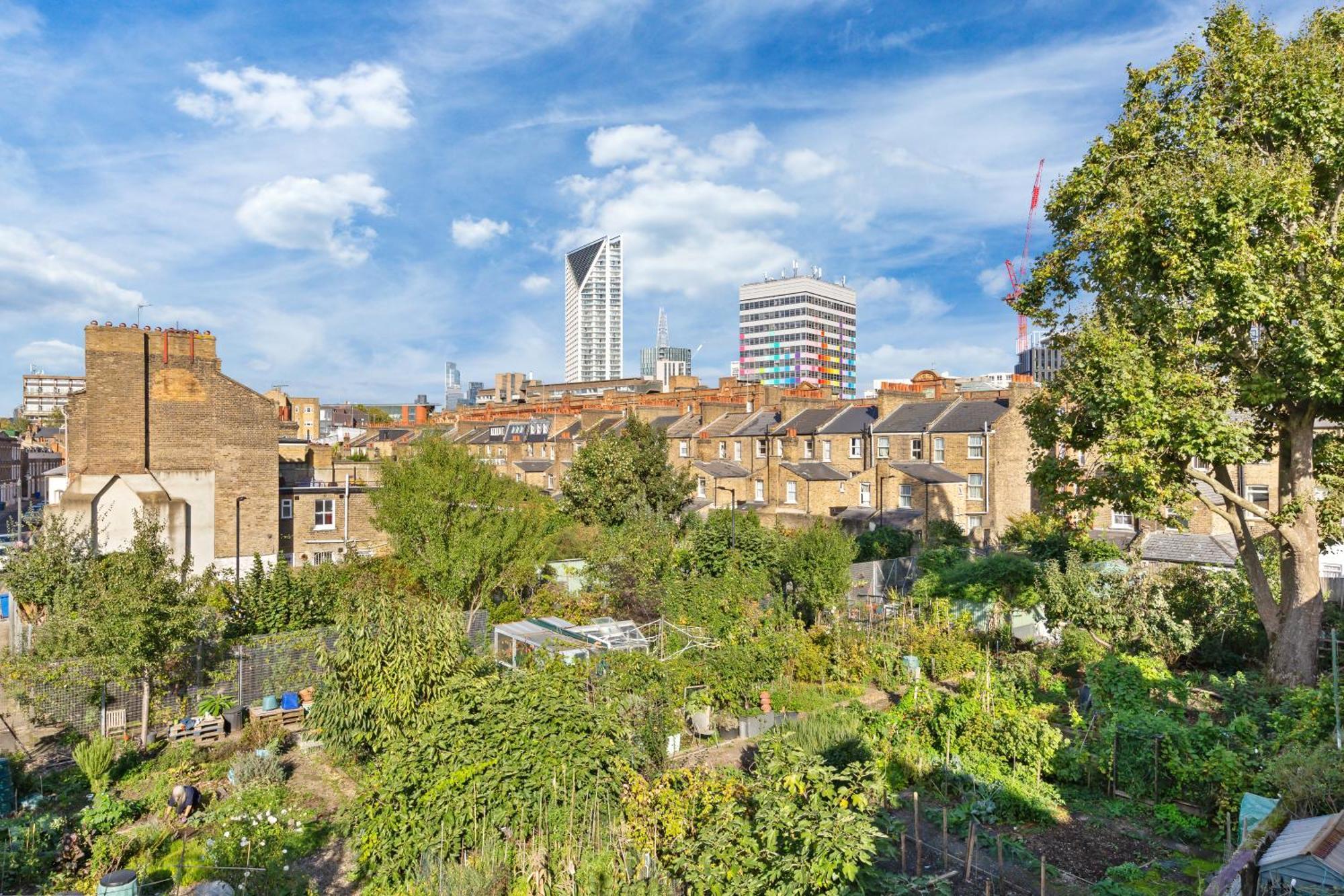 Luxury 4 Bedroom Flat With Stunning Shard View From Terrace In Central London! Next To Station, Sleeps 9 Exterior foto